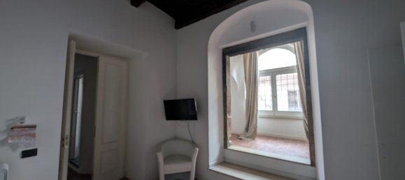3 rooms Apartment in Crotone, Italy No. 110053 11