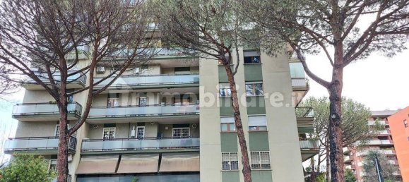 2 bedrooms Apartment in Rome, Italy No. 44738 5