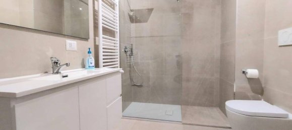 2 bedrooms Apartment in Rome, Italy No. 44738 25