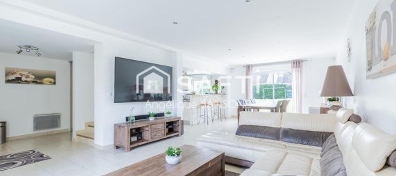 5 غرف نوم منزل في Morangis, France رقم 164142 7