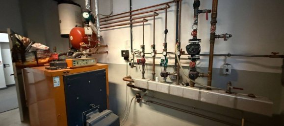 Escritório de 3 divisões em Gotha, Germany N.º 281045 23