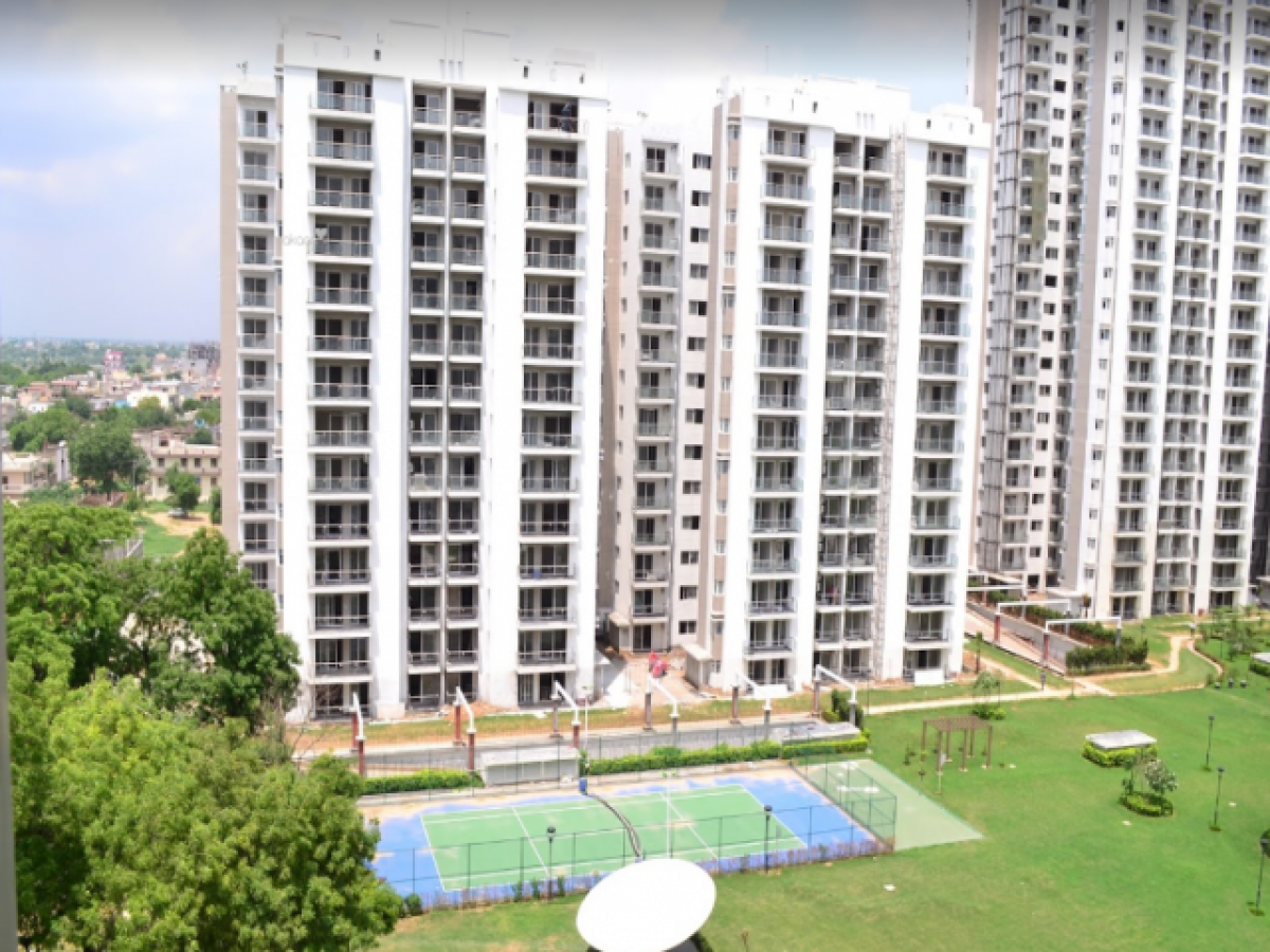 2 bedrooms House in Gurgaon, India No. 5614