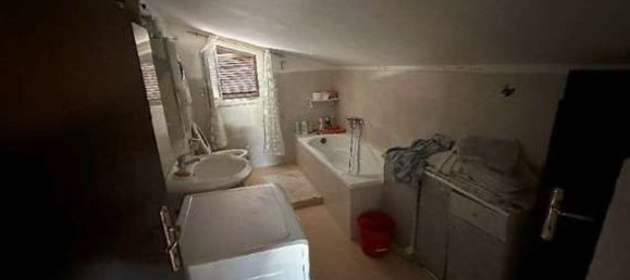 4-Zimmer Wohnung in Rome, Italy, Nr. 133201 6