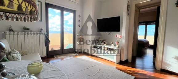 Apartamento de 2 dormitorios en Ficarazzi, Italy No. 61214 3