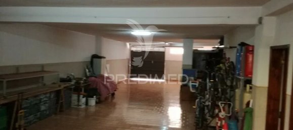  مرآب في Almada, Portugal 135متر مربع رقم 78359 2