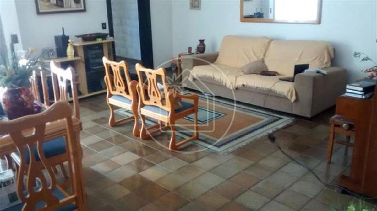 Casa de 4 dormitorios en Rio de Janeiro, Brazil No. 520831