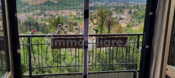 3 Schlafzimmer Villa in Perugia, Italy, Nr. 301082 7
