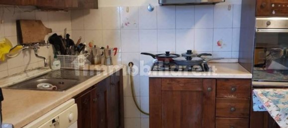 3 Schlafzimmer Villa in Perugia, Italy, Nr. 301082 6