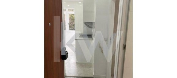 1 bedroom Apartment in Rio de Mouro, Portugal No. 153945 2