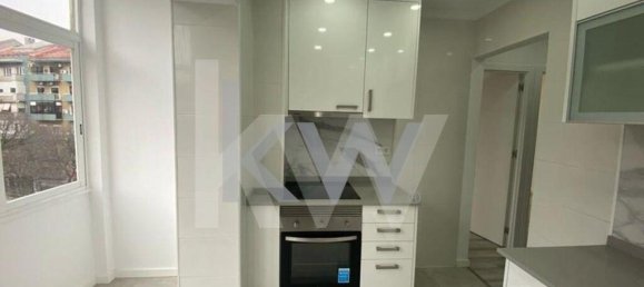 1 bedroom Apartment in Rio de Mouro, Portugal No. 153945 4