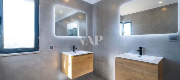 7 bedrooms House in Quarteira, Portugal No. 31917 15