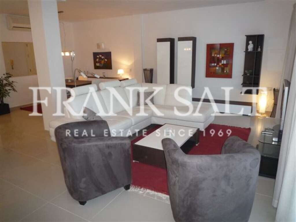 Квартира с 3 спальнями в Сент-Джулианс, Мальта № 10670