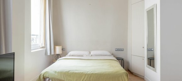 Estudio en Paris, France No. 151023 4