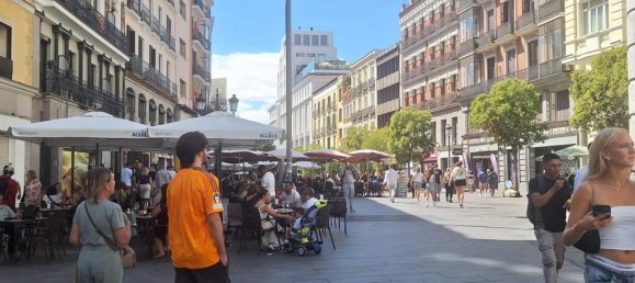 4 bedrooms Apartment in Madrid, Spain No. 94519 44