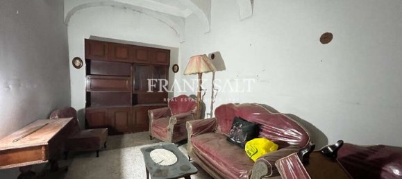 2 Schlafzimmer Stadthaus in Qormi, Malta, Nr. 2419 7
