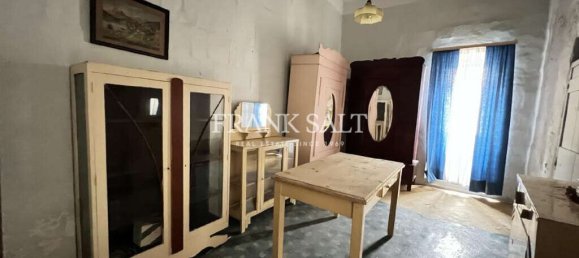 2 Schlafzimmer Stadthaus in Qormi, Malta, Nr. 2419 6