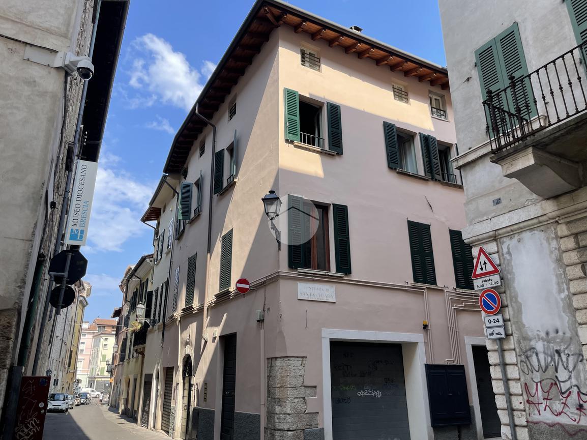Apartamento de 3 divisões em Brescia, Italy N.º 66800