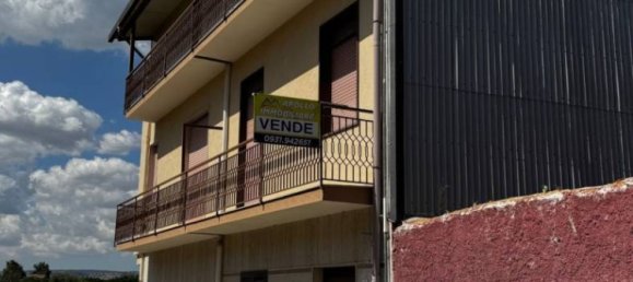 2 Schlafzimmer Wohnung in Floridia, Italy, Nr. 282902 2