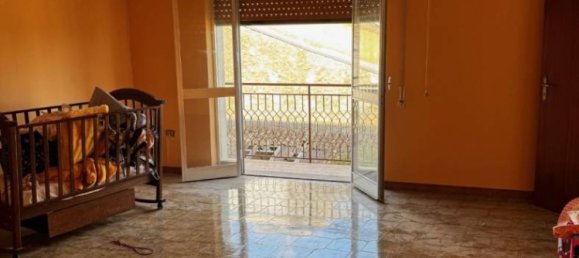 2 Schlafzimmer Wohnung in Floridia, Italy, Nr. 282902 9