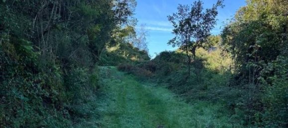 Villa de 2 habitaciónes en Pignone, Italy No. 33684 32