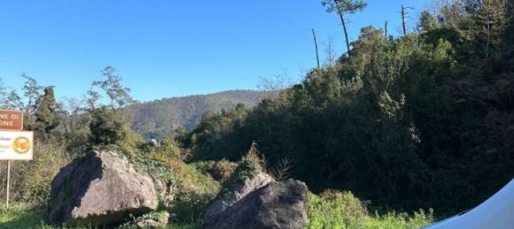 Villa de 2 habitaciónes en Pignone, Italy No. 33684 42