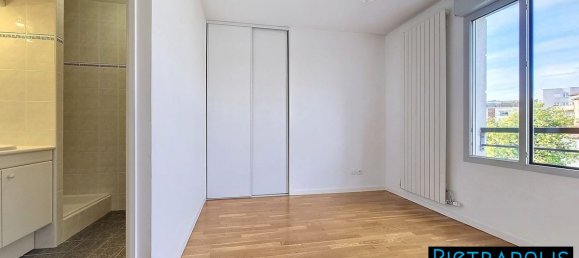 3 bedrooms Apartment in Lyon, France No. 343445 15