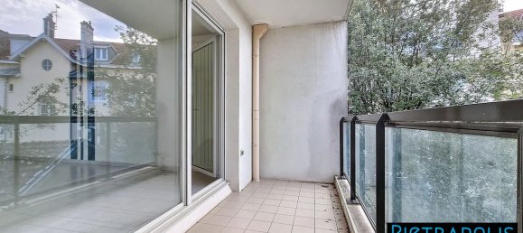 3 bedrooms Apartment in Lyon, France No. 343445 8