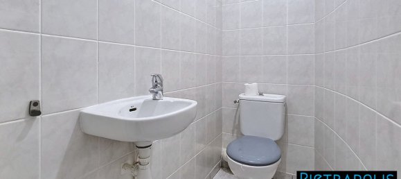 3 bedrooms Apartment in Lyon, France No. 343445 16