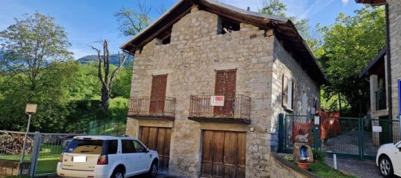 4 rooms House in Sonico, Italy No. 87588 9