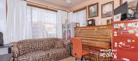 5 bedrooms House in Vincentia, Australia No. 931 7