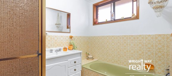 5 bedrooms House in Vincentia, Australia No. 931 10