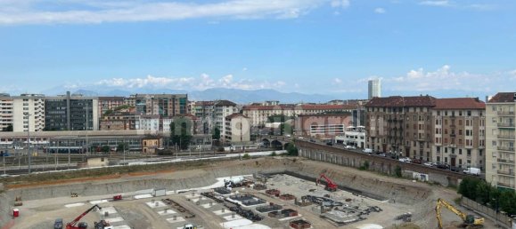 2 bedrooms Penthouse in Turin, Italy No. 294611 12