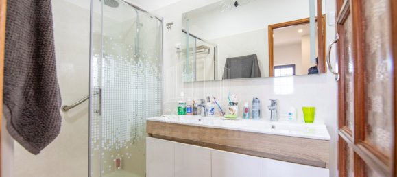 2 bedrooms House in Setubal, Portugal No. 143770 29