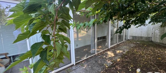 3 bedrooms House in Libourne, France No. 348621 3