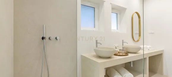 4 bedrooms Villa in Cascais, Portugal No. 132474 12