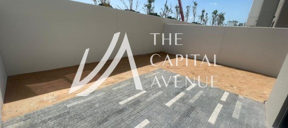 2 bedrooms Townhouse in Yas Island, UAE No. 112591 3