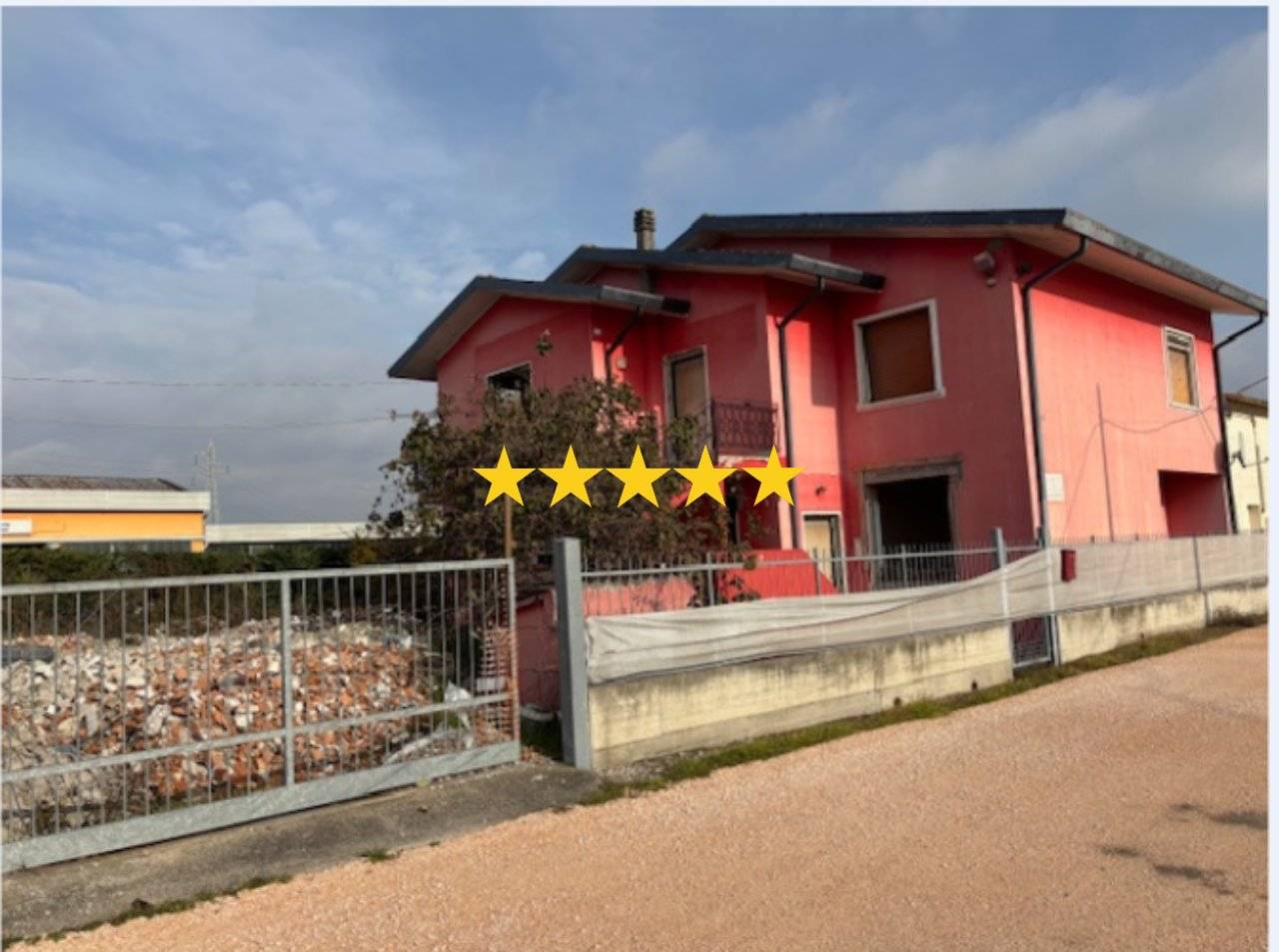 6 غرف نوم شقة في Oppeano, Italy رقم 380286