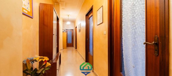 Apartamento T3 em Cuneo, Italy N.º 146075 2