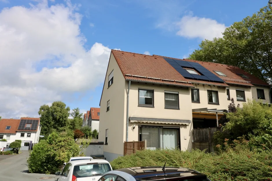 Adosado de 4 habitaciónes en Solingen, Germany No. 298505