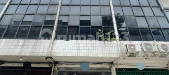 200m² House in Kalideres, Indonesia No. 1419 7