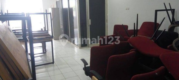 200m² House in Kalideres, Indonesia No. 1419 6