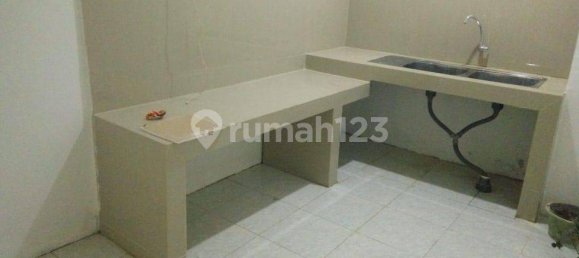 200m² House in Kalideres, Indonesia No. 1419 11