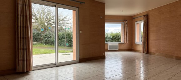 2 bedrooms Villa in Matignon, France No. 196517 4