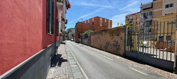 Apartamento T2 em Portici, Italy N.º 333917 2