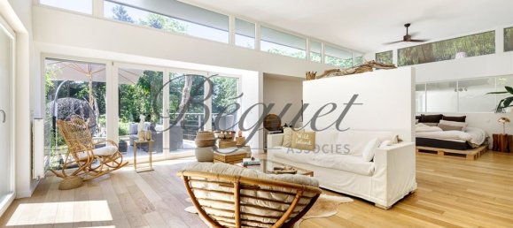 5 bedrooms Villa in Jouy-en-Josas, France No. 292060 18