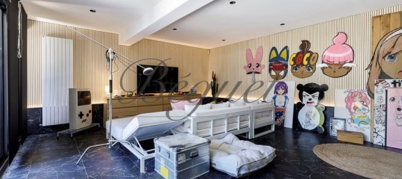 5 bedrooms Villa in Jouy-en-Josas, France No. 292060 11