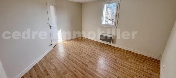 3 bedrooms House in Saint-Denis-en-Val, France No. 154522 22