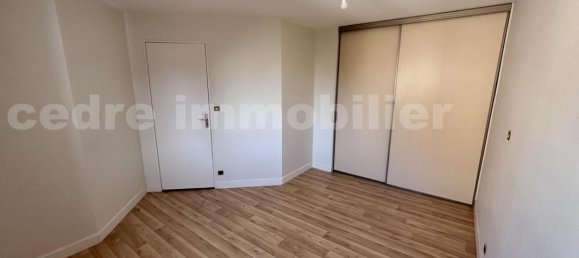 3 bedrooms House in Saint-Denis-en-Val, France No. 154522 5