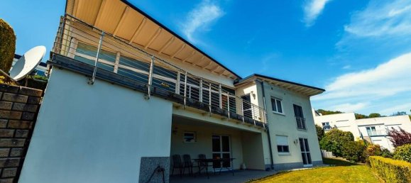 7 rooms Villa in Schweinfurt, Germany No. 180734 5