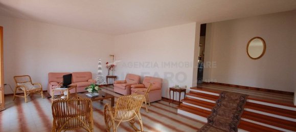 3 bedrooms Apartment in La Maddalena, Italy No. 350159 4